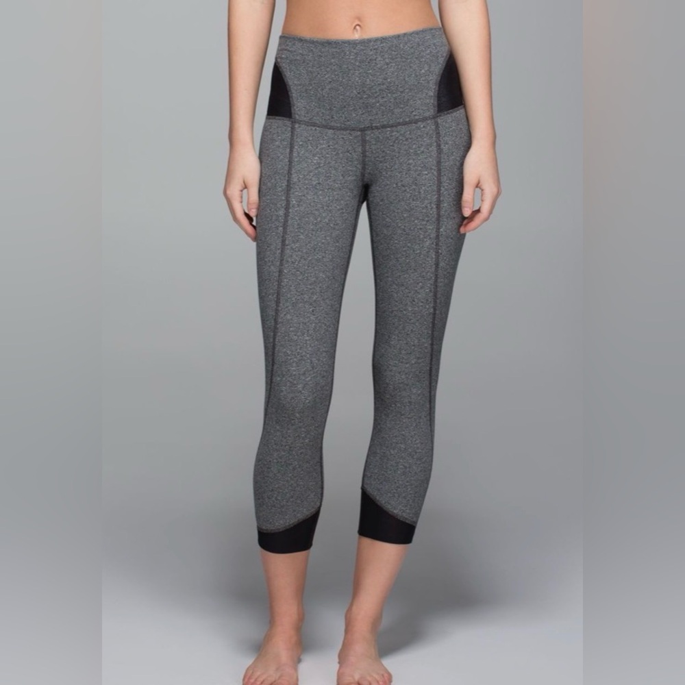 Lululemon Devi Yoga Crop in Heathered Speckled Black/Black